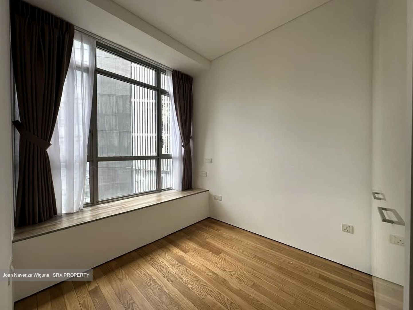 The Laurels (D9), Condominium #572644071